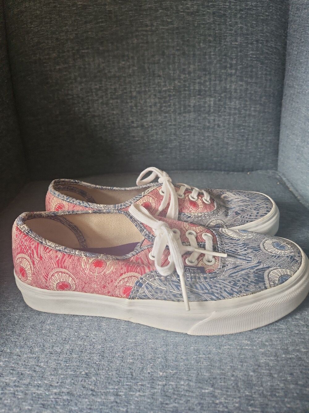 Vans Old Skool Skater Shoes Red & Blue Print Women's 5.5